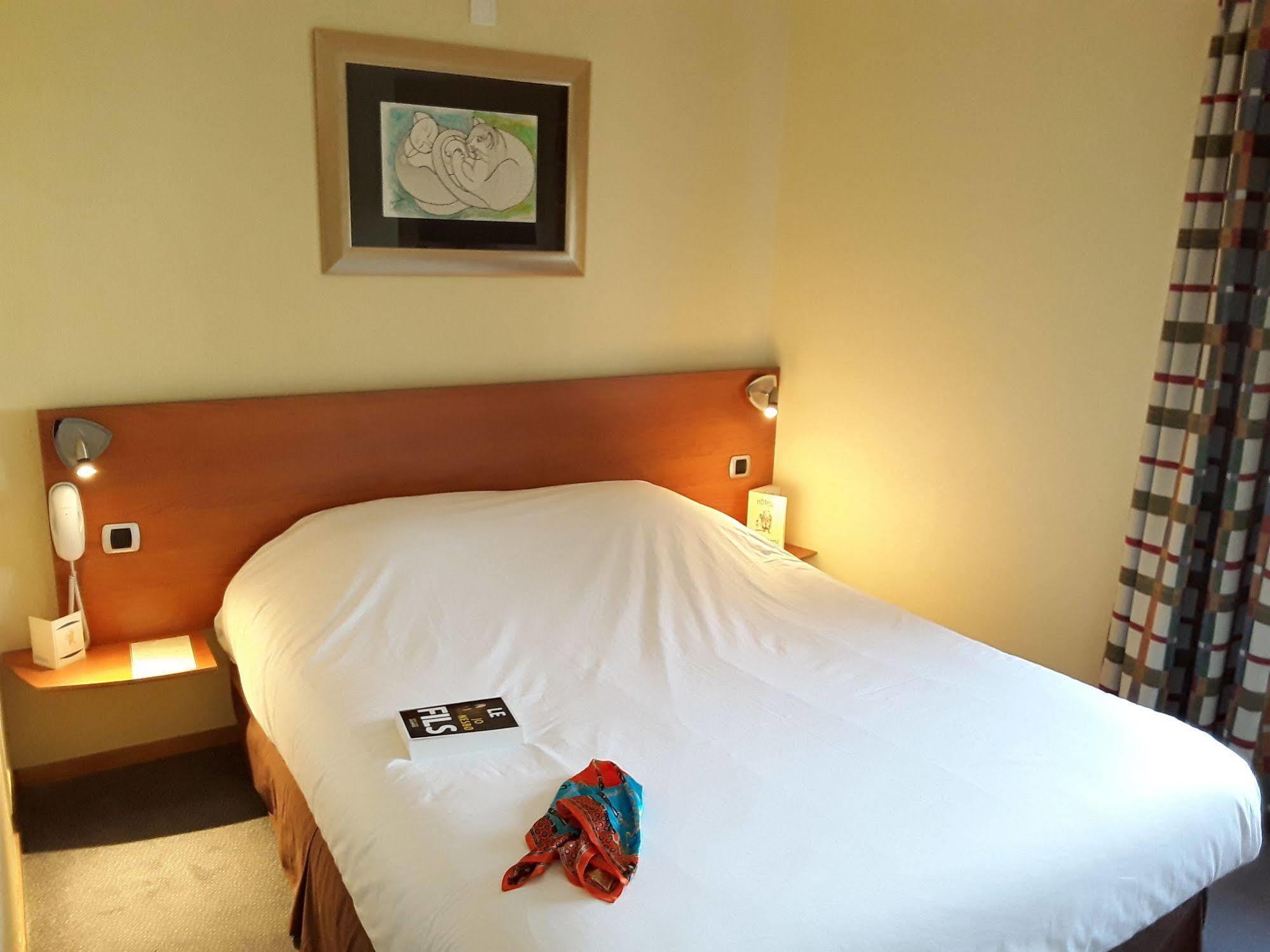 In Situ Hotel Valenciennes Luaran gambar
