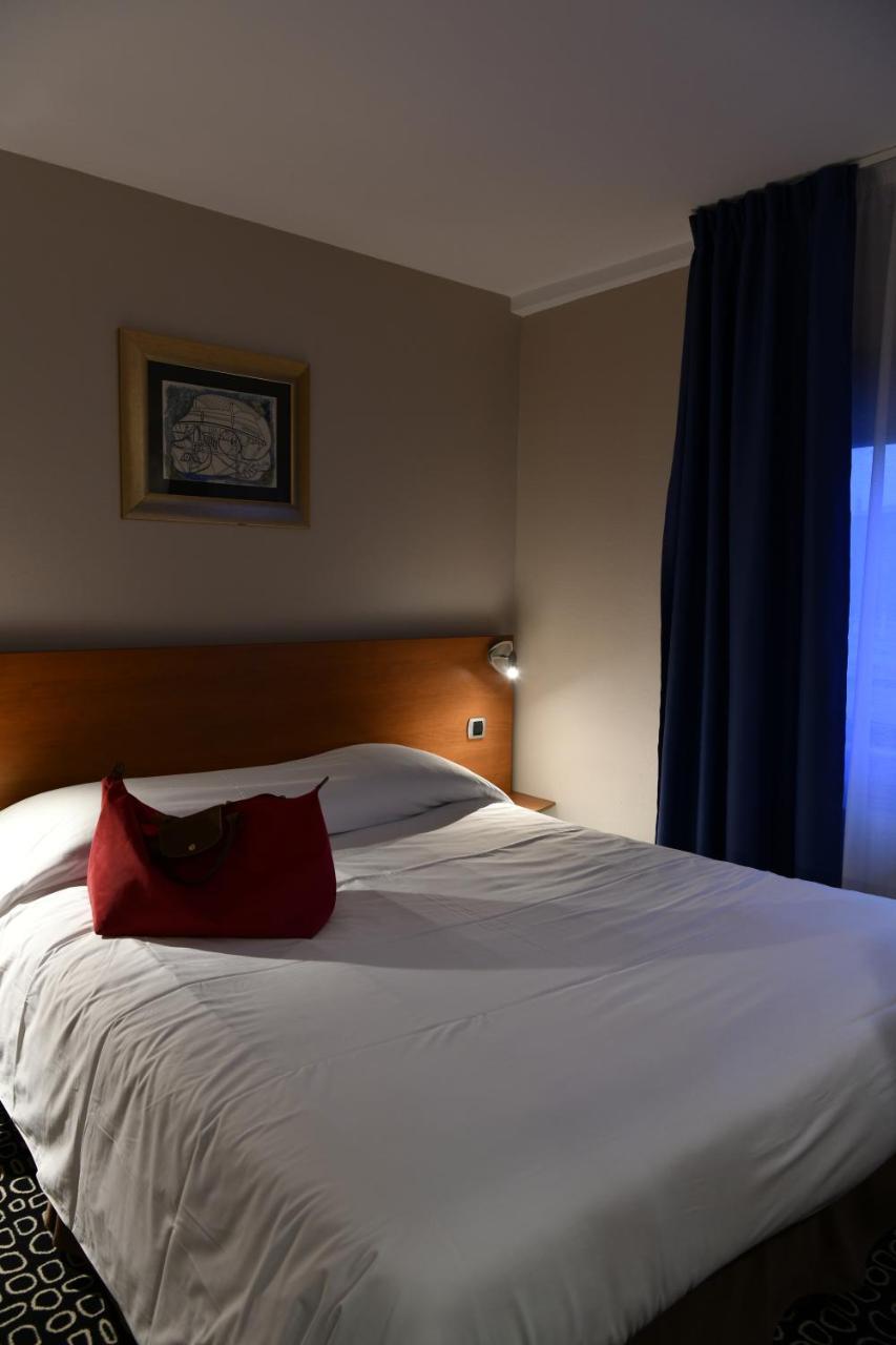 In Situ Hotel Valenciennes Luaran gambar