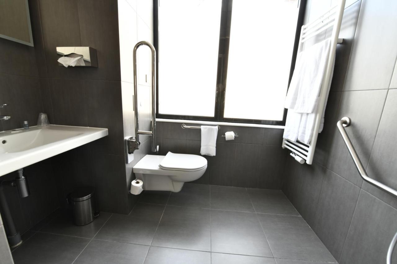 In Situ Hotel Valenciennes Luaran gambar